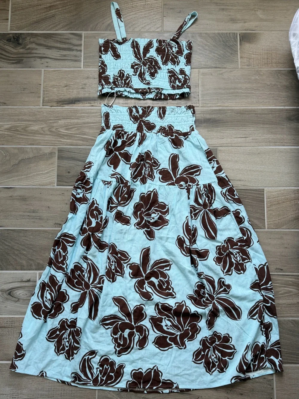 Coastal Boho Paper Heart Blue & Brown Floral Smocked Two-Piece Set size M